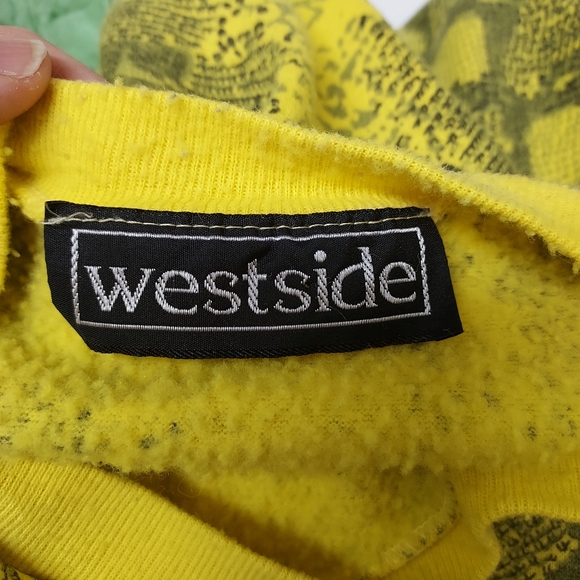 Snakeprint Sweatshirt - Picture 2 of 2